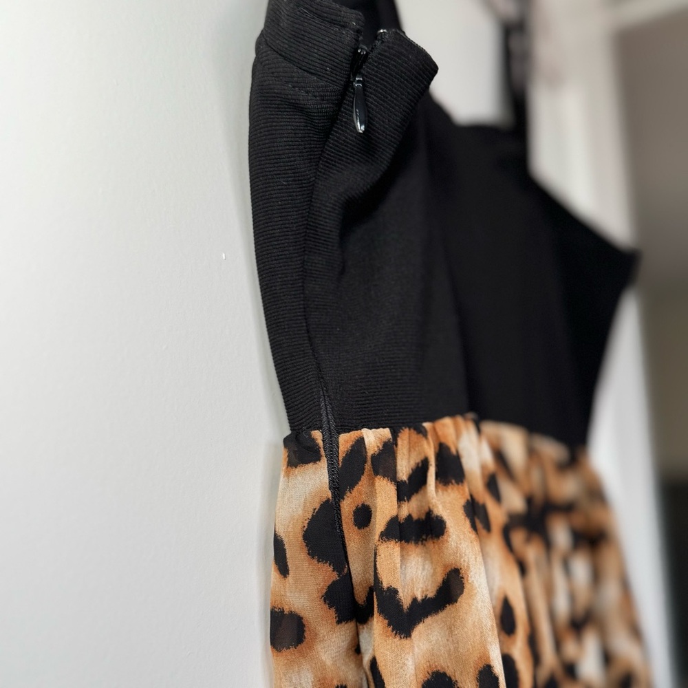 High-Low Leopard Print Dress - Picture 7 of 8